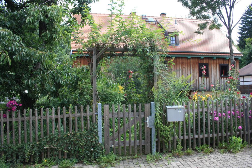 Romantik Landhaus Dresda Exterior foto